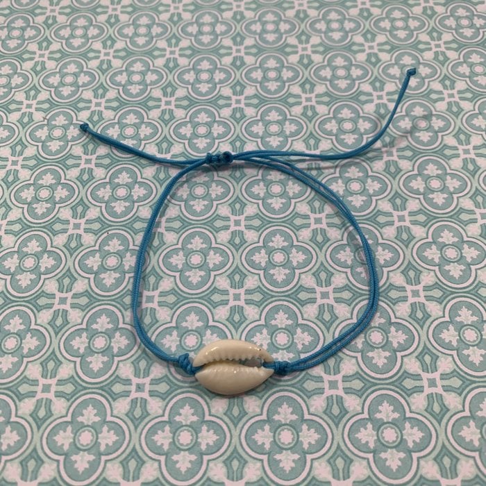Kaurimuschel Armband