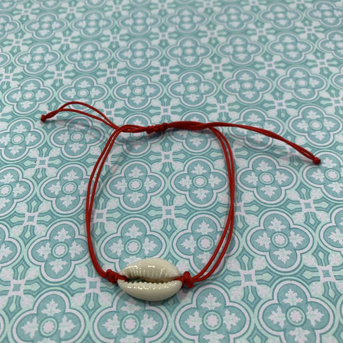 Kaurimuschel Armband